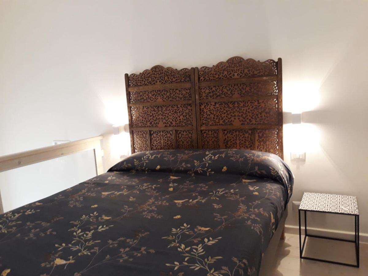 Piano Nobile Bed & Breakfast เนเปิลส์ ภายนอก รูปภาพ